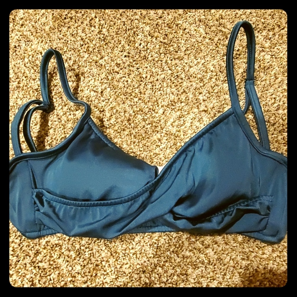 BRAND NEW True teal caress sport top from Venus